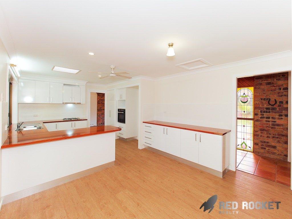 39 PLATEAU DRIVE, SPRINGWOOD, 4127