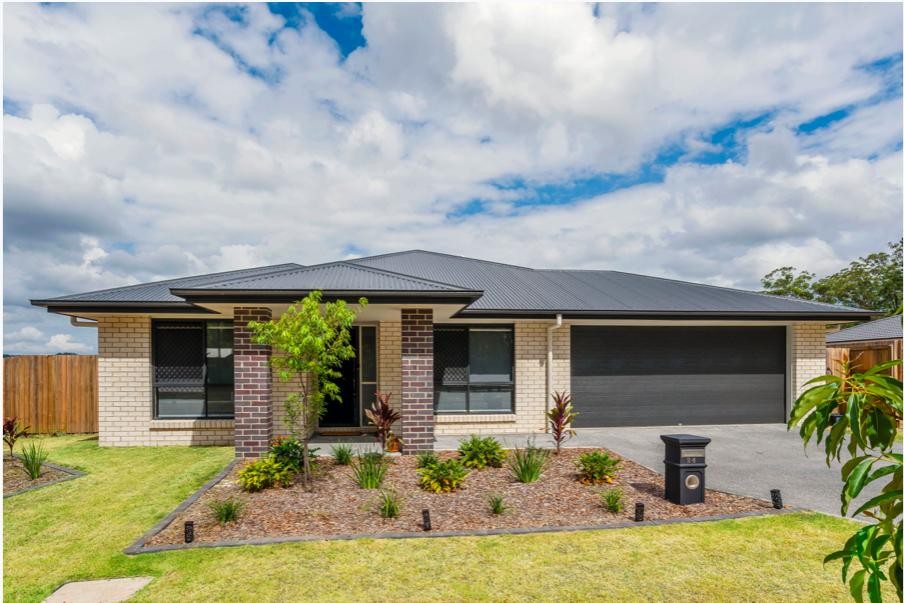 24 ROSEWOOD CIRCUIT, YARRABILBA, 4207