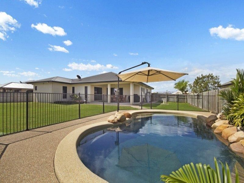 31 SHOALMARRA DRIVE, MOUNT LOW, 4818