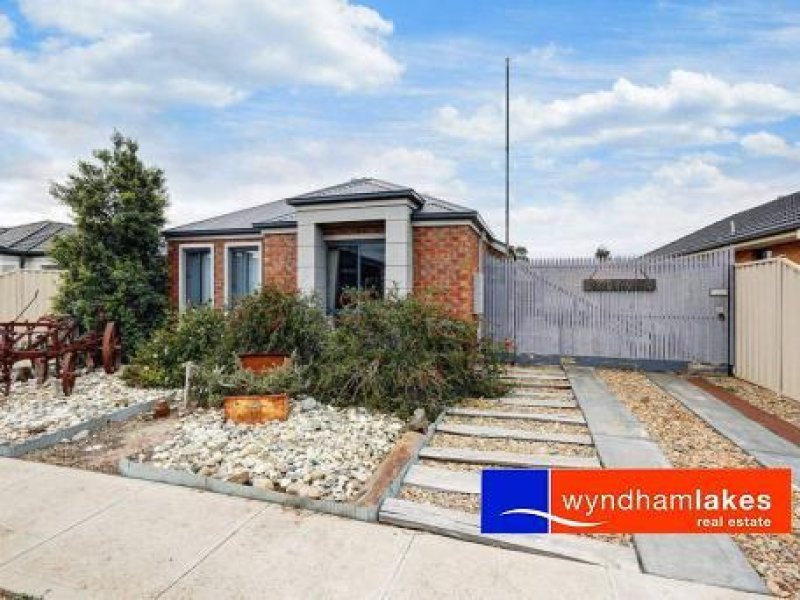 8 NAUTILUS CLOSE, WYNDHAM VALE, 3024