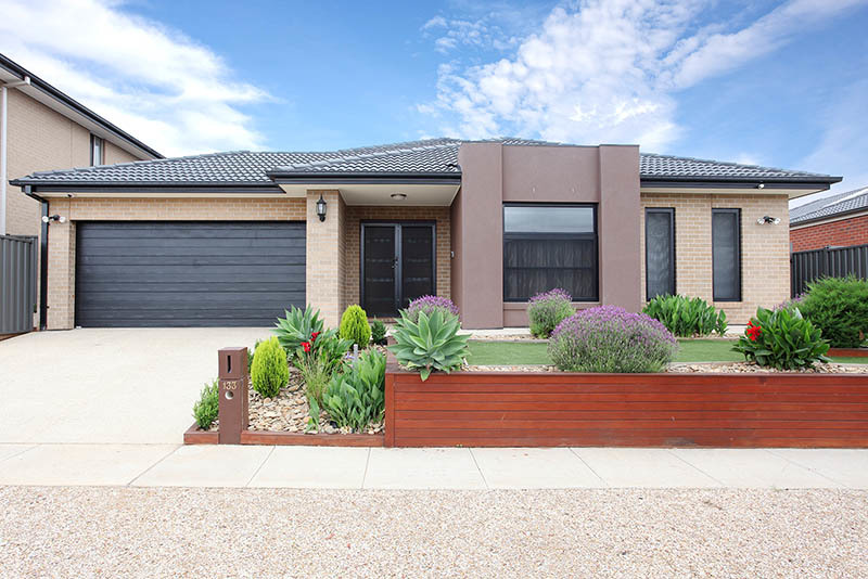 133 KINGLAKE DRIVE, WYNDHAM VALE, 3024