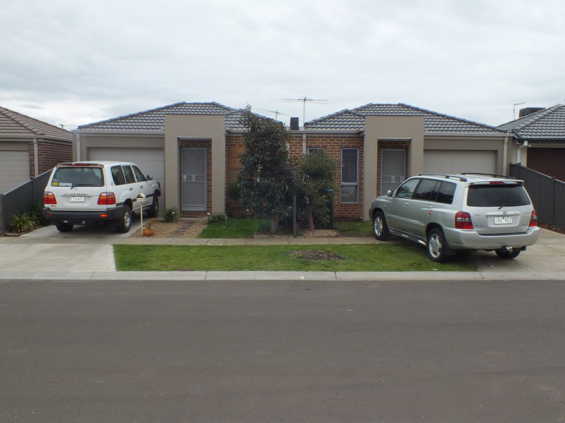 16 JULIANA AVENUE, WYNDHAM VALE, 3024