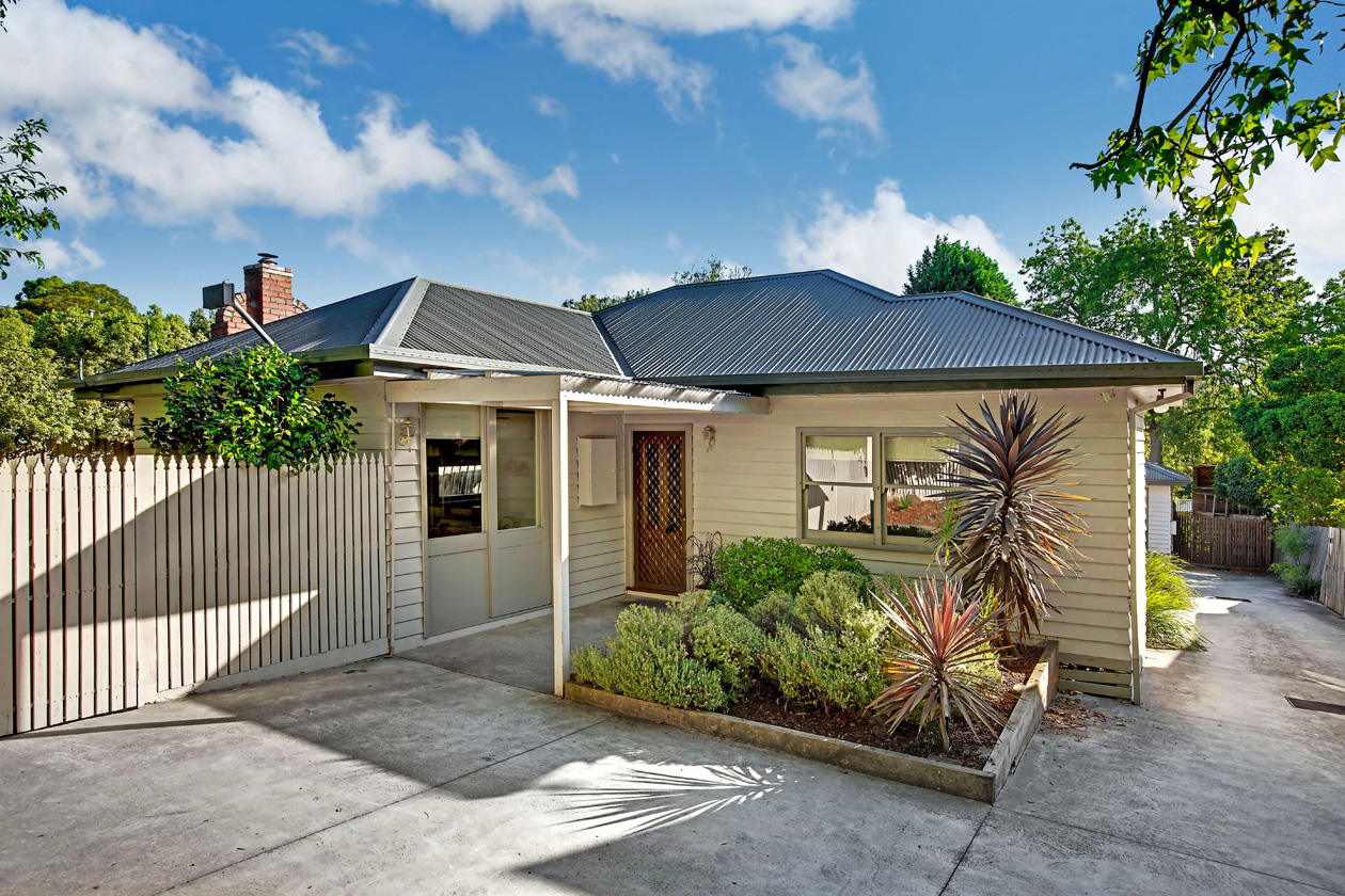 162 & 162A BEDFORD ROAD, HEATHMONT, 3135