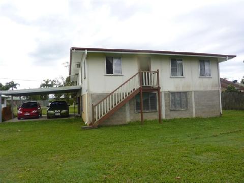 7 YOUNGS LANE, WALKERSTON, 4751