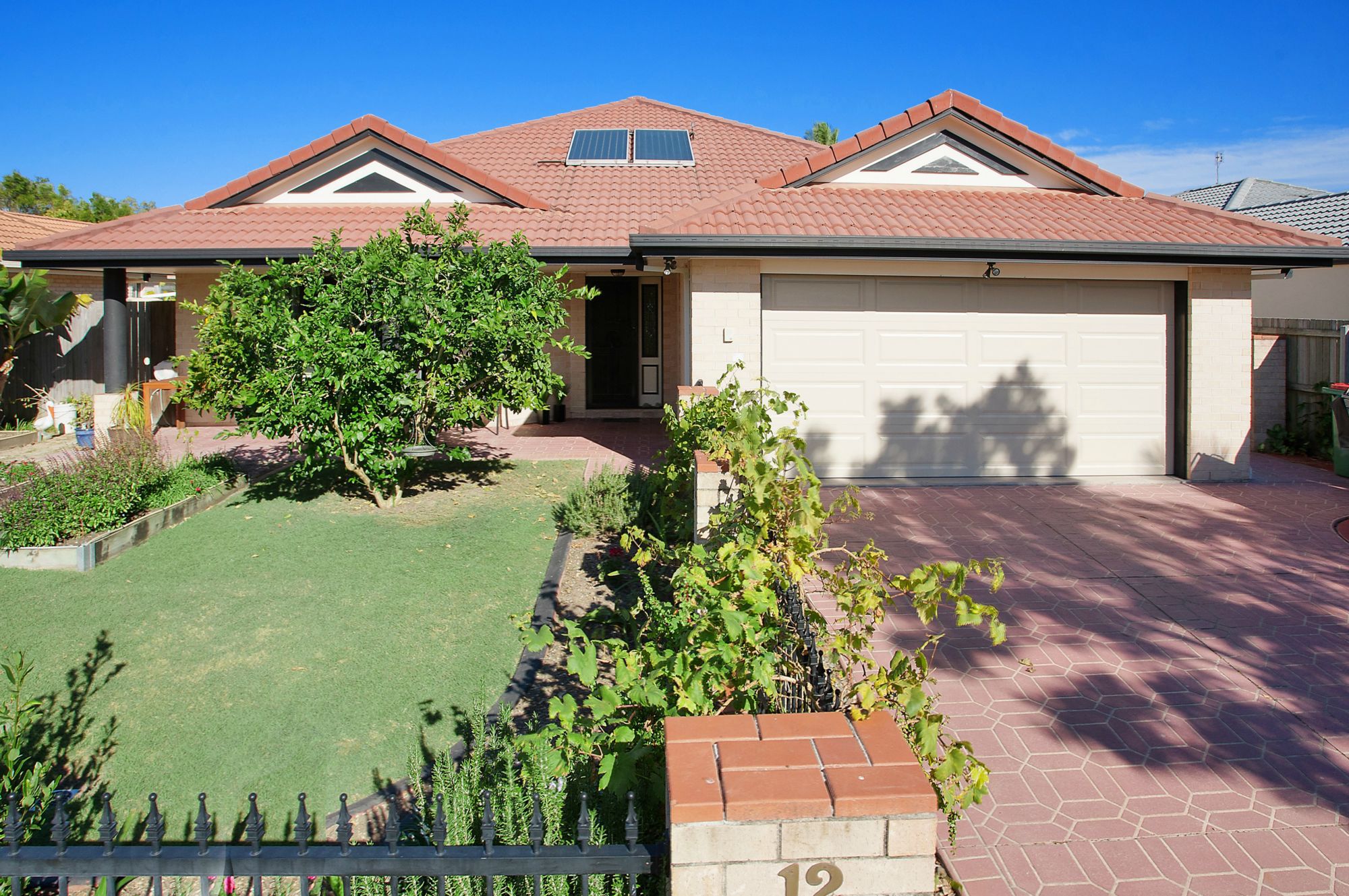 12 LANG STREET, PELICAN WATERS, 4551 12 LANG STREET, PELICAN WATERS, 4551