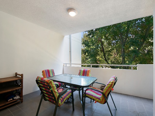 147/71 BEESTON STREET, TENERIFFE, 4005