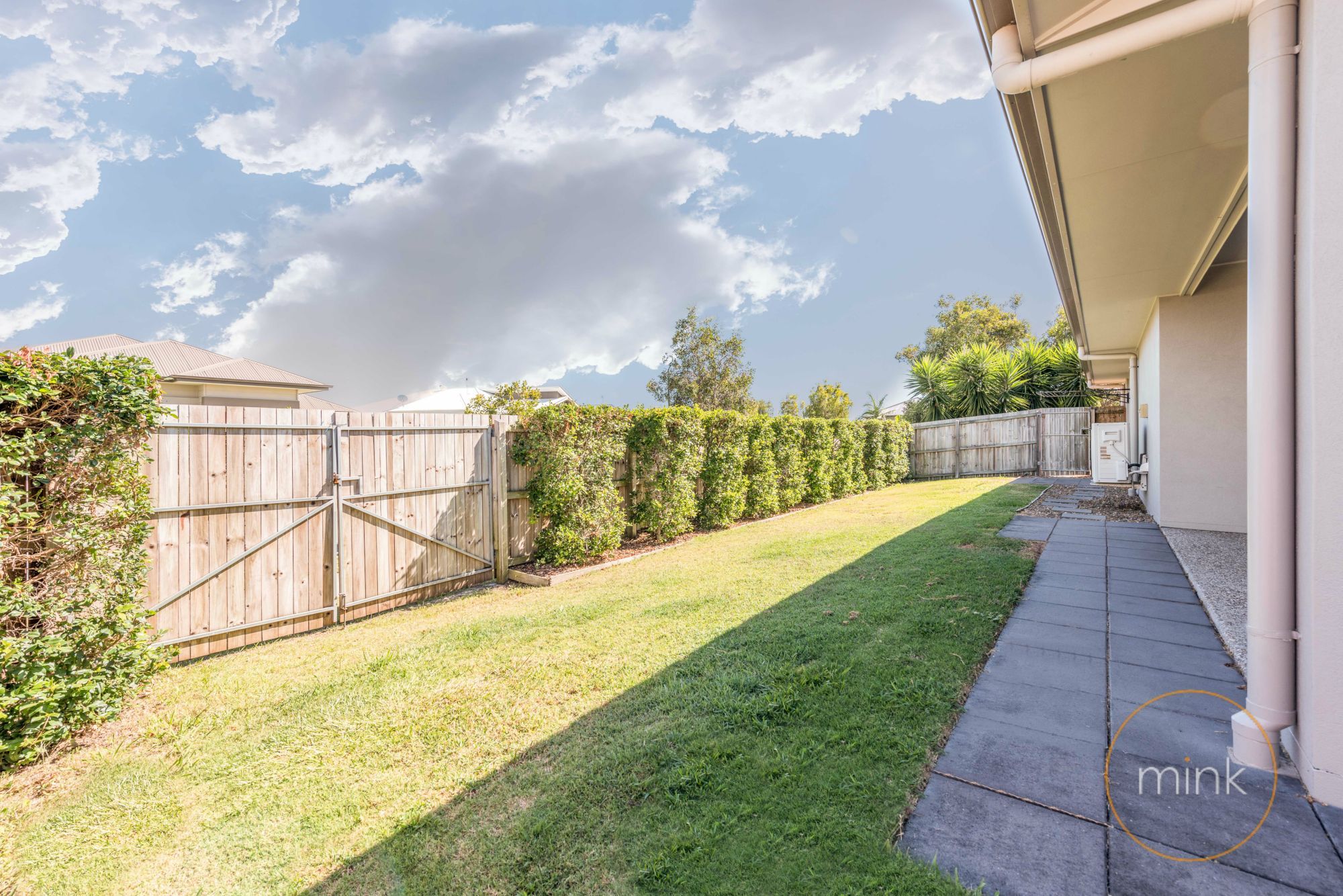 4 ALOE STREET, MOUNTAIN CREEK, 4557