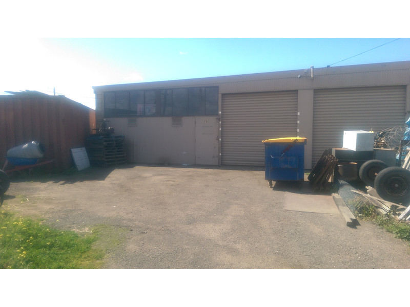 8(A) CONCORDE CRESCENT, WERRIBEE, 3030