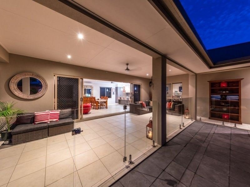 44 IRIDESCENT DRIVE, TRINITY PARK, 4879