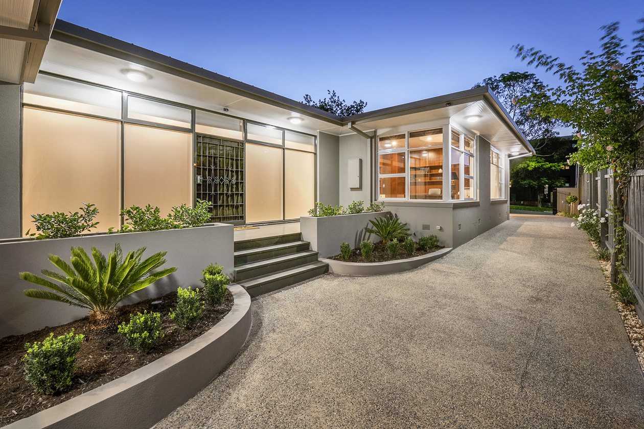 30 BELGROVE AVENUE, BALWYN, 3103