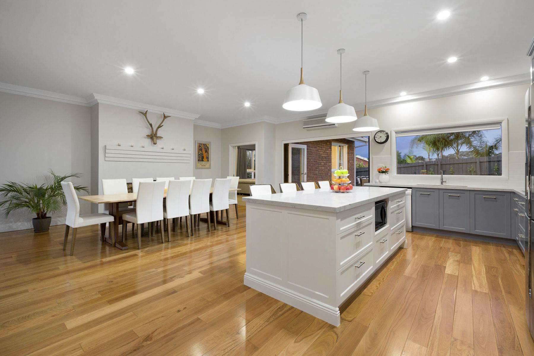 4 GLENMANOR CLOSE, TEMPLESTOWE, 3106