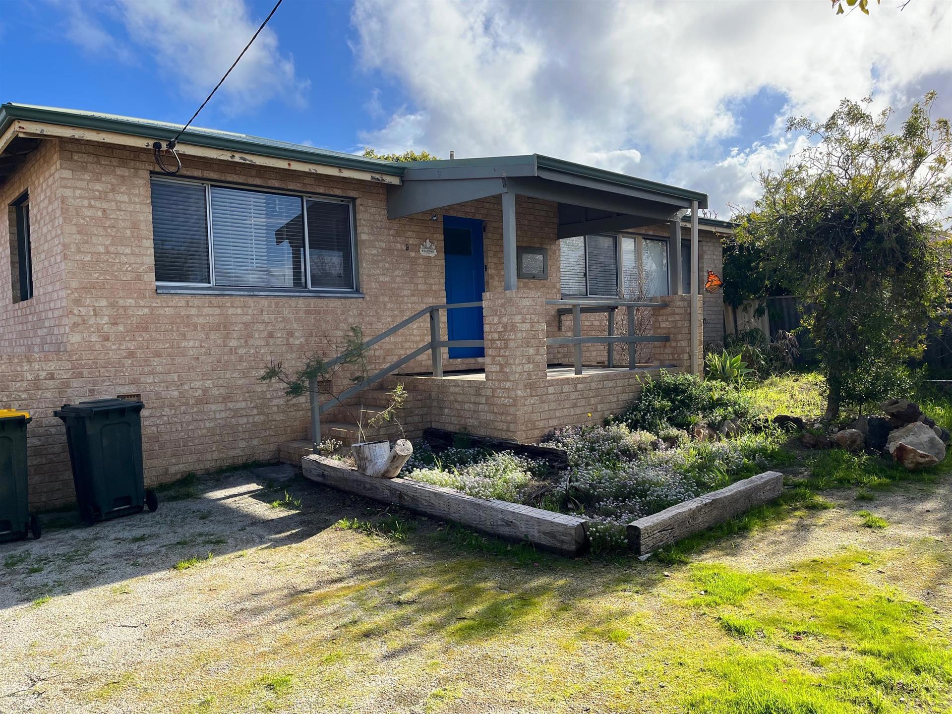 9 SHINGLE AVENUE, JURIEN BAY, 6516