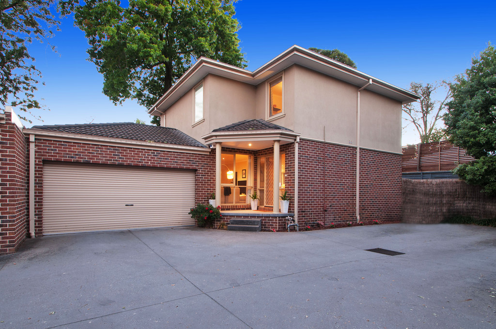 2/392 DORSET ROAD, CROYDON, 3136
