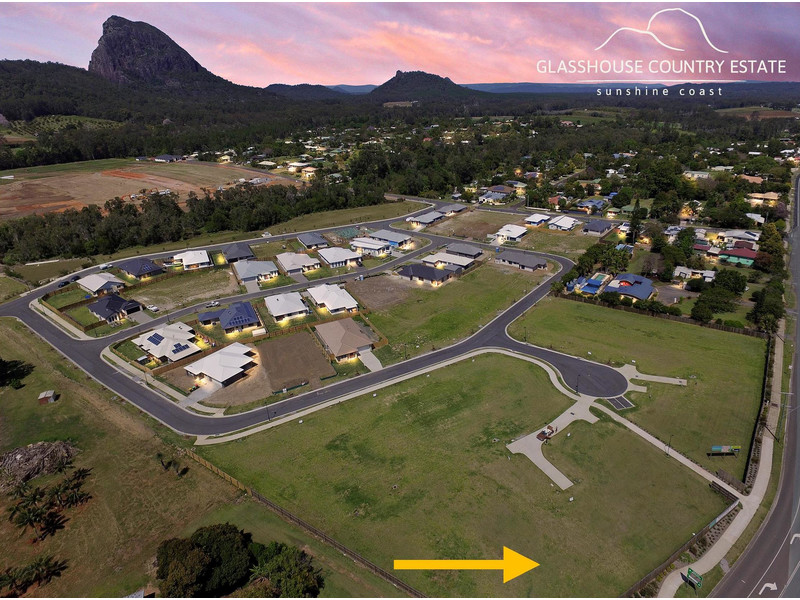8 ROWLEY CLOSE, GLASS HOUSE MOUNTAINS, 4518