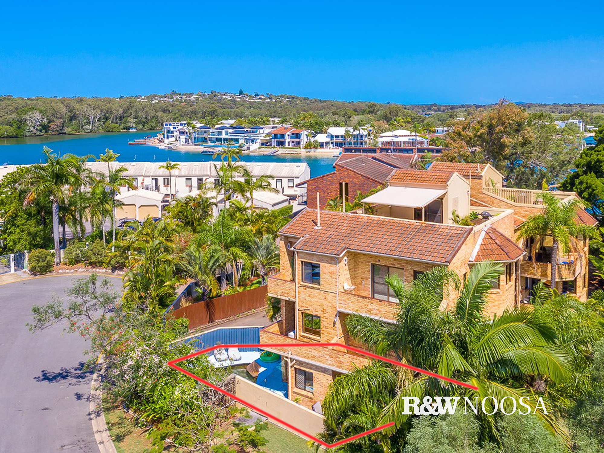 1/95 NOOSA PARADE, NOOSA HEADS, 4567