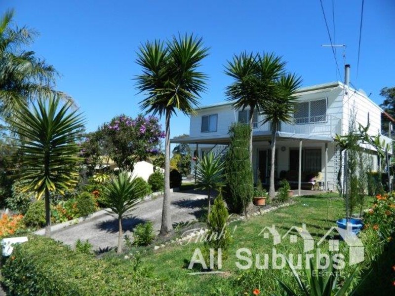 13 NERINE STREET, KINGSTON, 4114