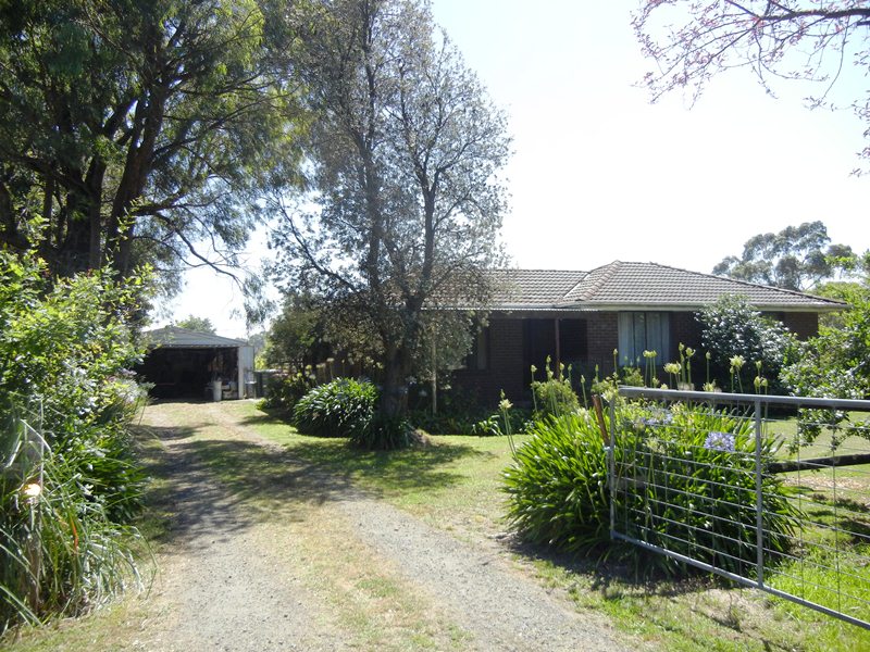 74 COOK ROAD, LONGWARRY, 3816