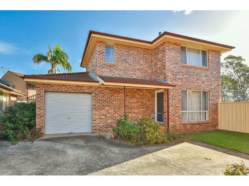 9-11 GORDON AVENUE, INGLEBURN, 2565