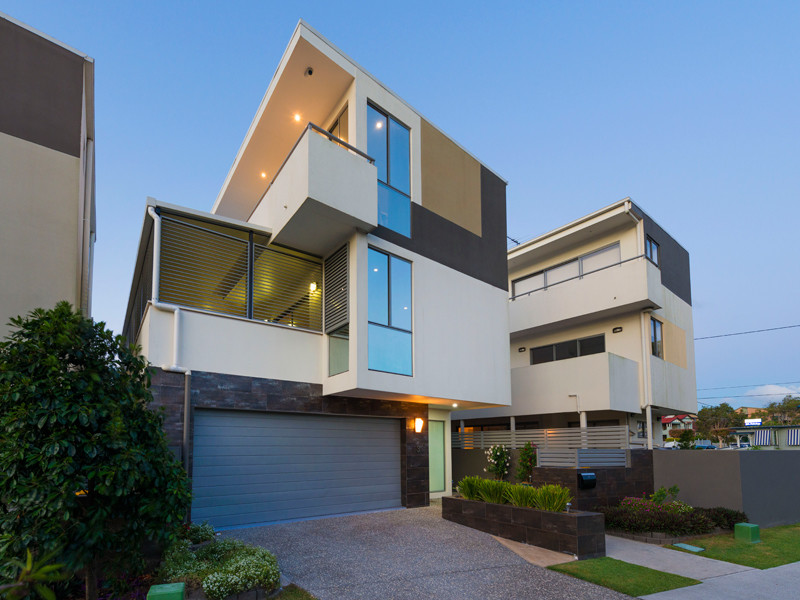 3 ORCHARD STREET, BALMORAL, 4171