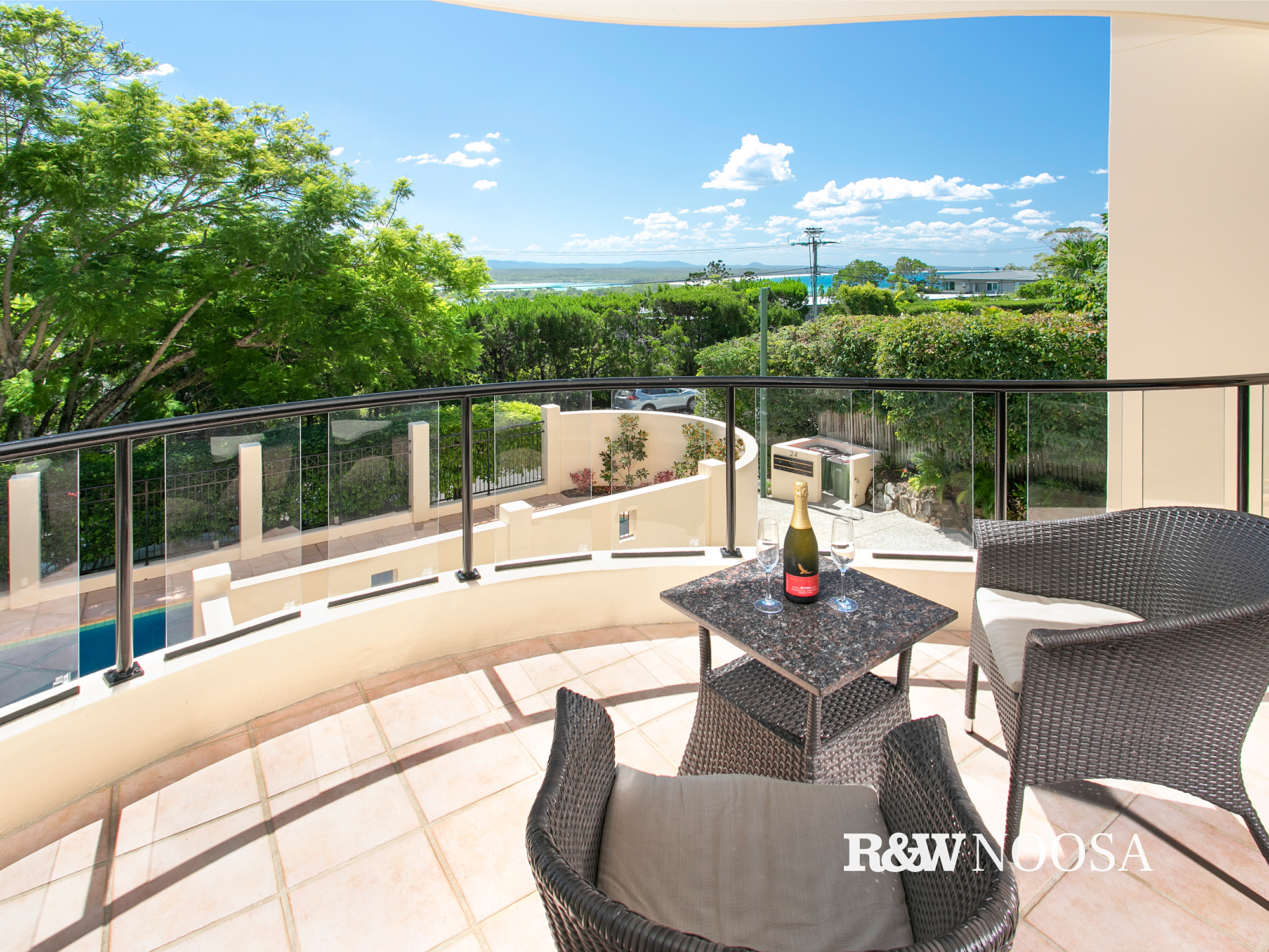 1/24 EDGAR BENNETT AVENUE, NOOSA HEADS, 4567