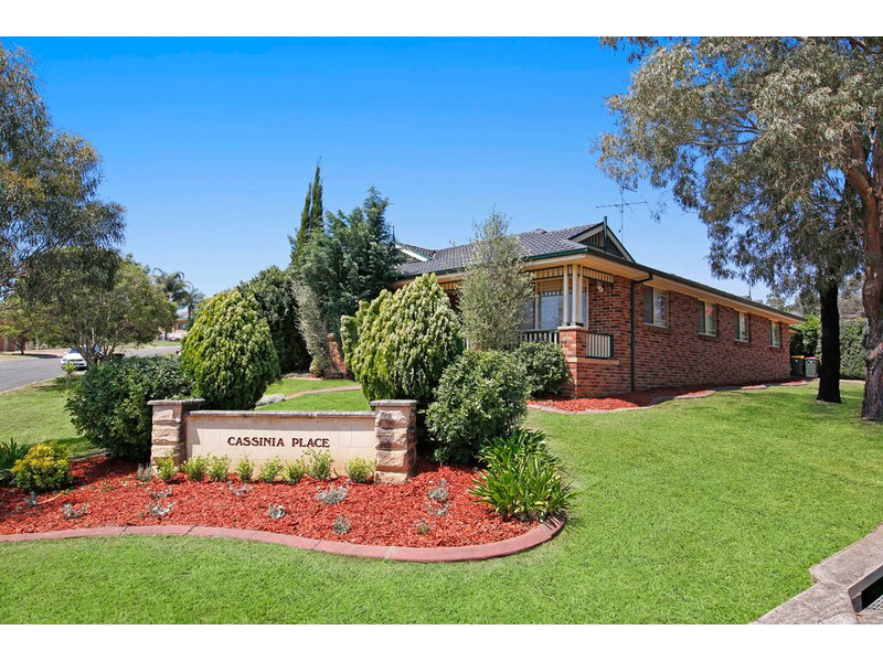 2 CASSINIA PLACE, MOUNT ANNAN, 2567