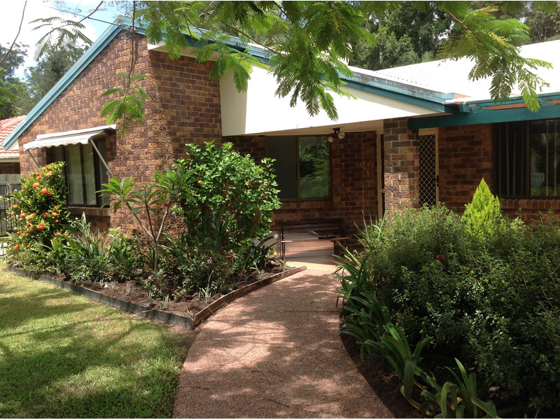 6 DORSON DRIVE, MOOLOOLAH VALLEY, 4553