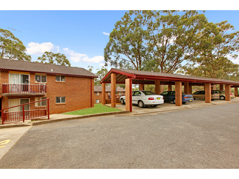1 LAVINIA PLACE, AMBARVALE, 2560