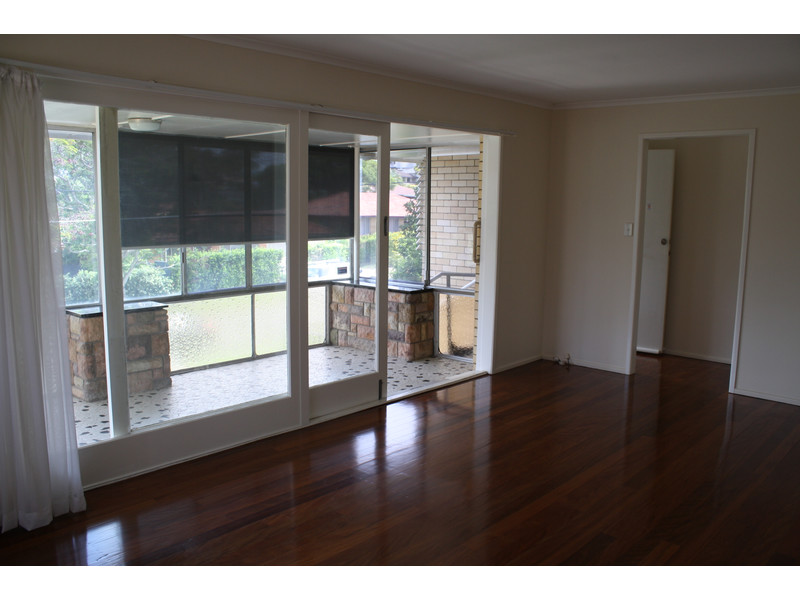 11 PACIFIC STREET, CHERMSIDE WEST, 4032