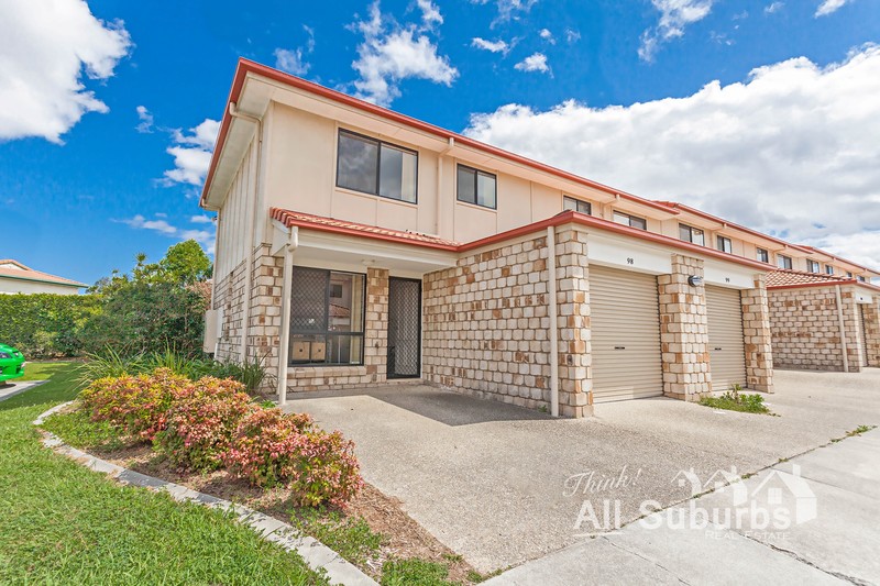 18 LOGANLEA, WATERFORD WEST, 4133