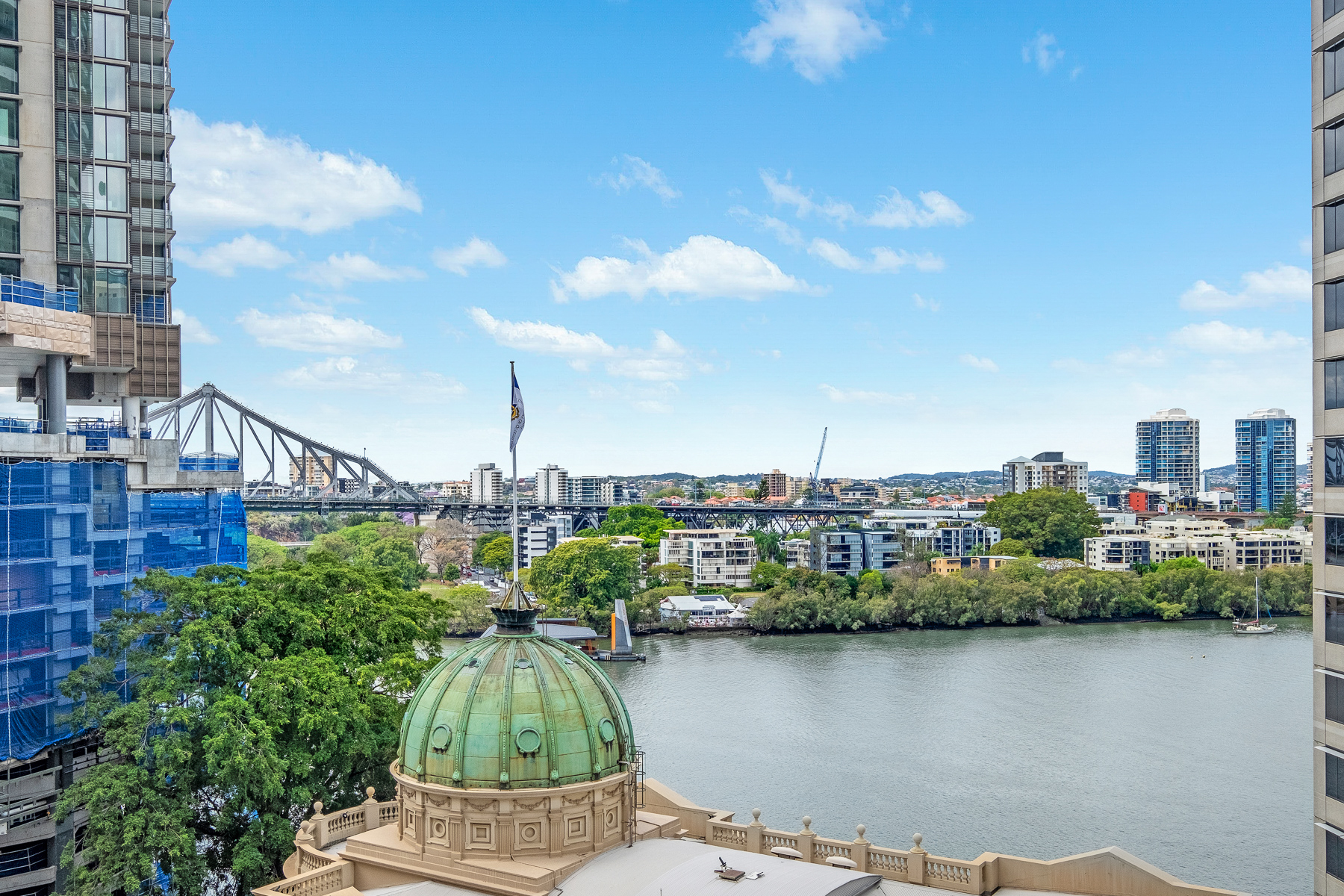 102/420 QUEEN STREET, BRISBANE CITY, 4000
