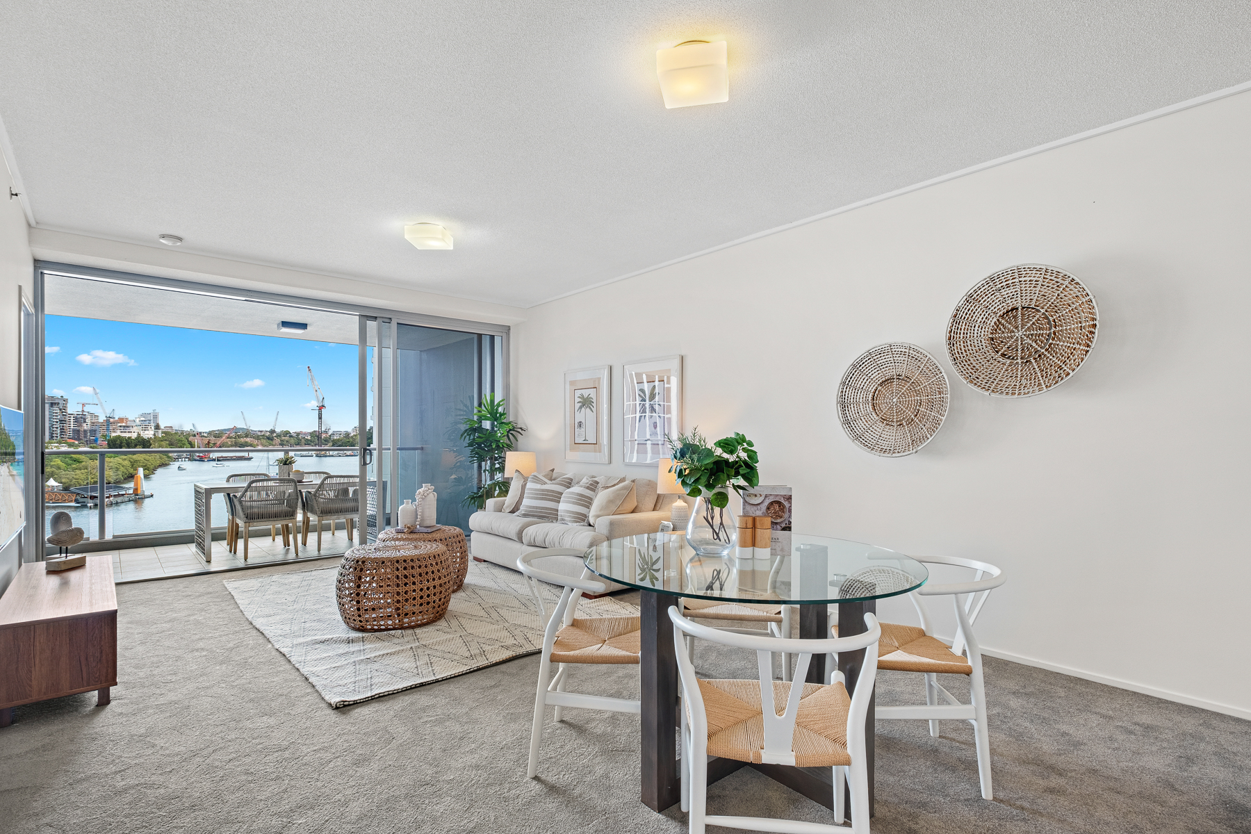 64/30 MACROSSAN STREET, BRISBANE CITY, 4000