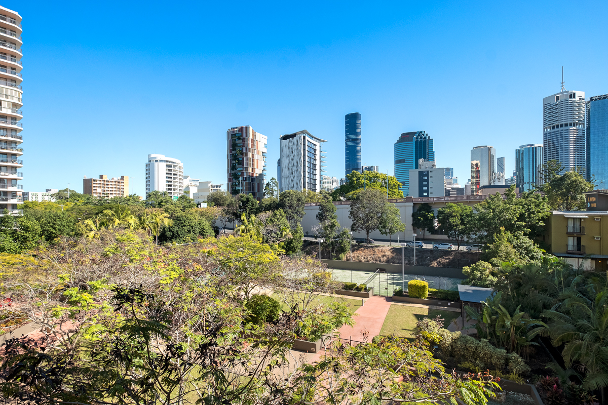 108/15 GOODWIN STREET, KANGAROO POINT, 4169 108/15 GOODWIN STREET, KANGAROO POINT, 4169