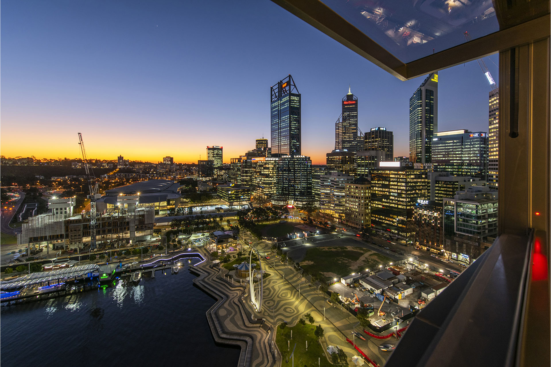 2009/1 GEOFFREY BOLTON AVENUE, PERTH, 6000