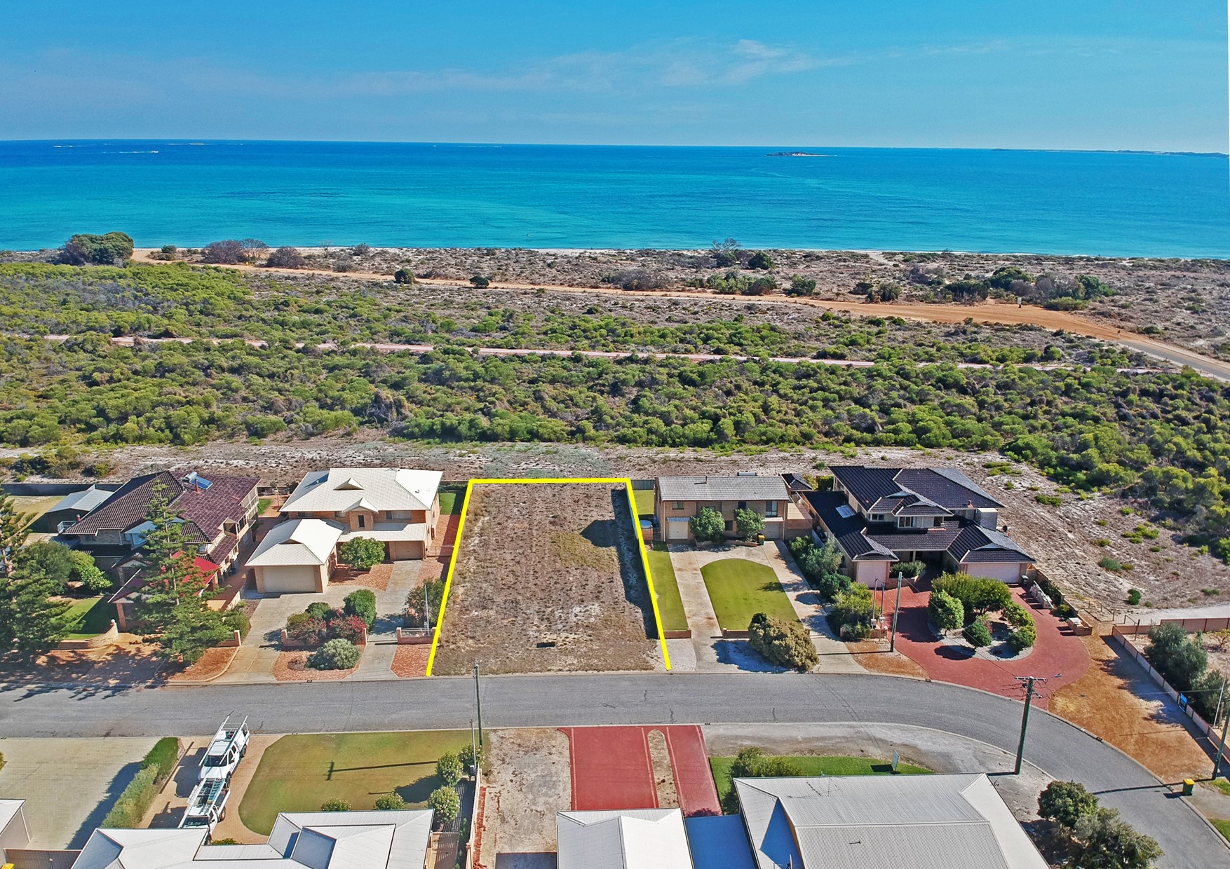 24 COUBROUGH PLACE, JURIEN BAY, 6516