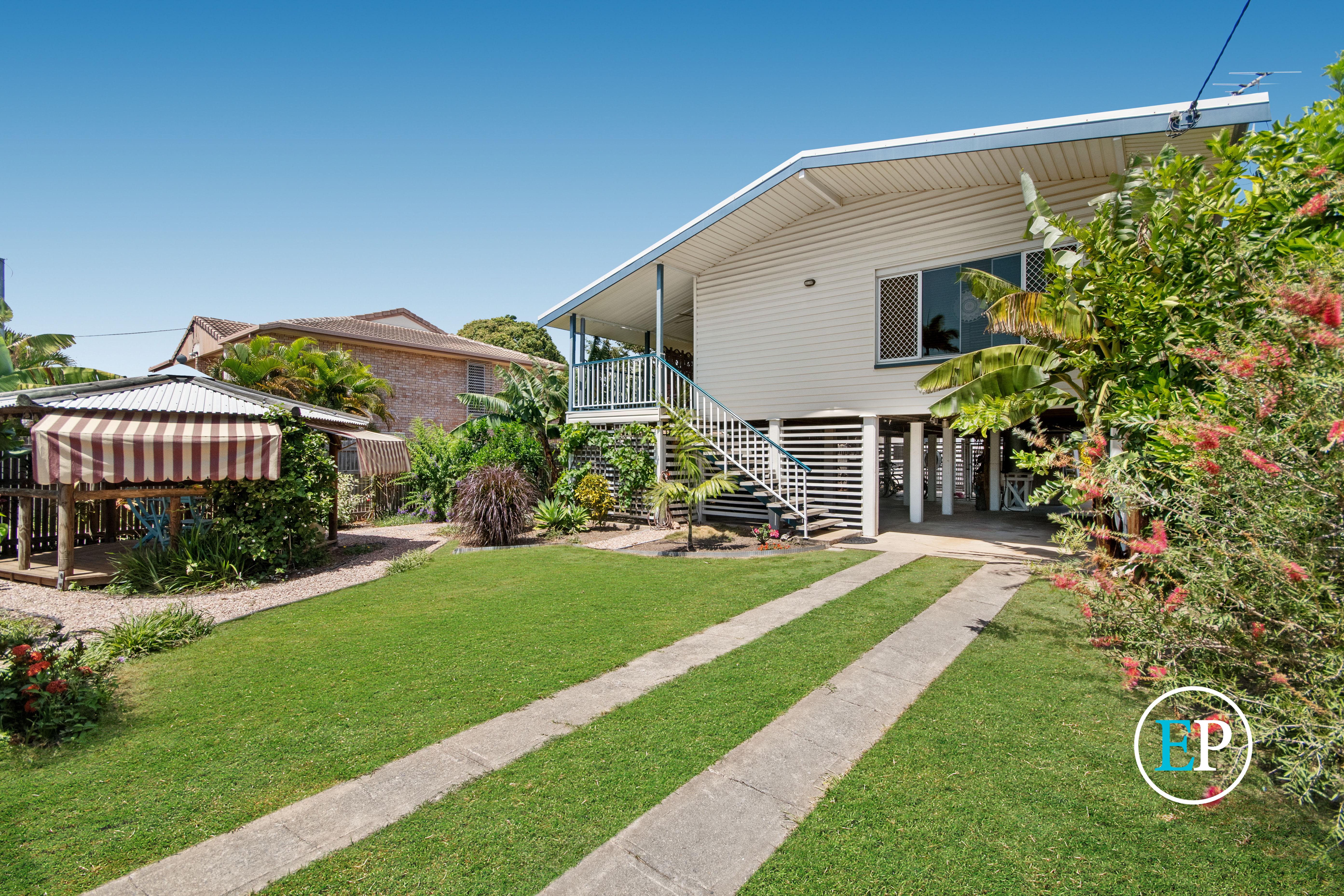 51 LOWTH STREET, ROSSLEA, 4812
