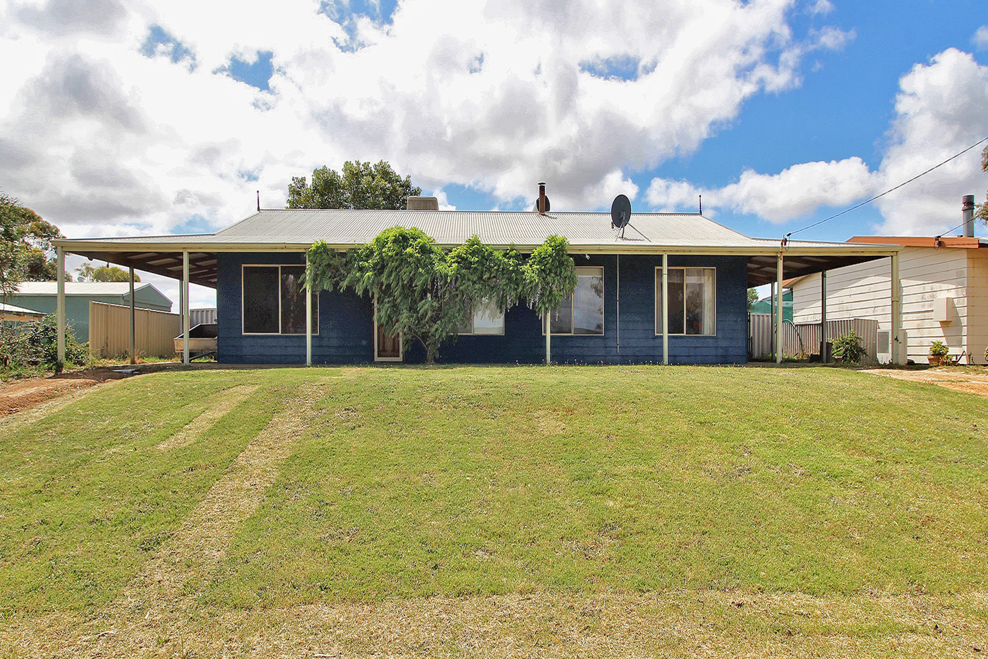 21 DODD STREET, BADGINGARRA, 6521