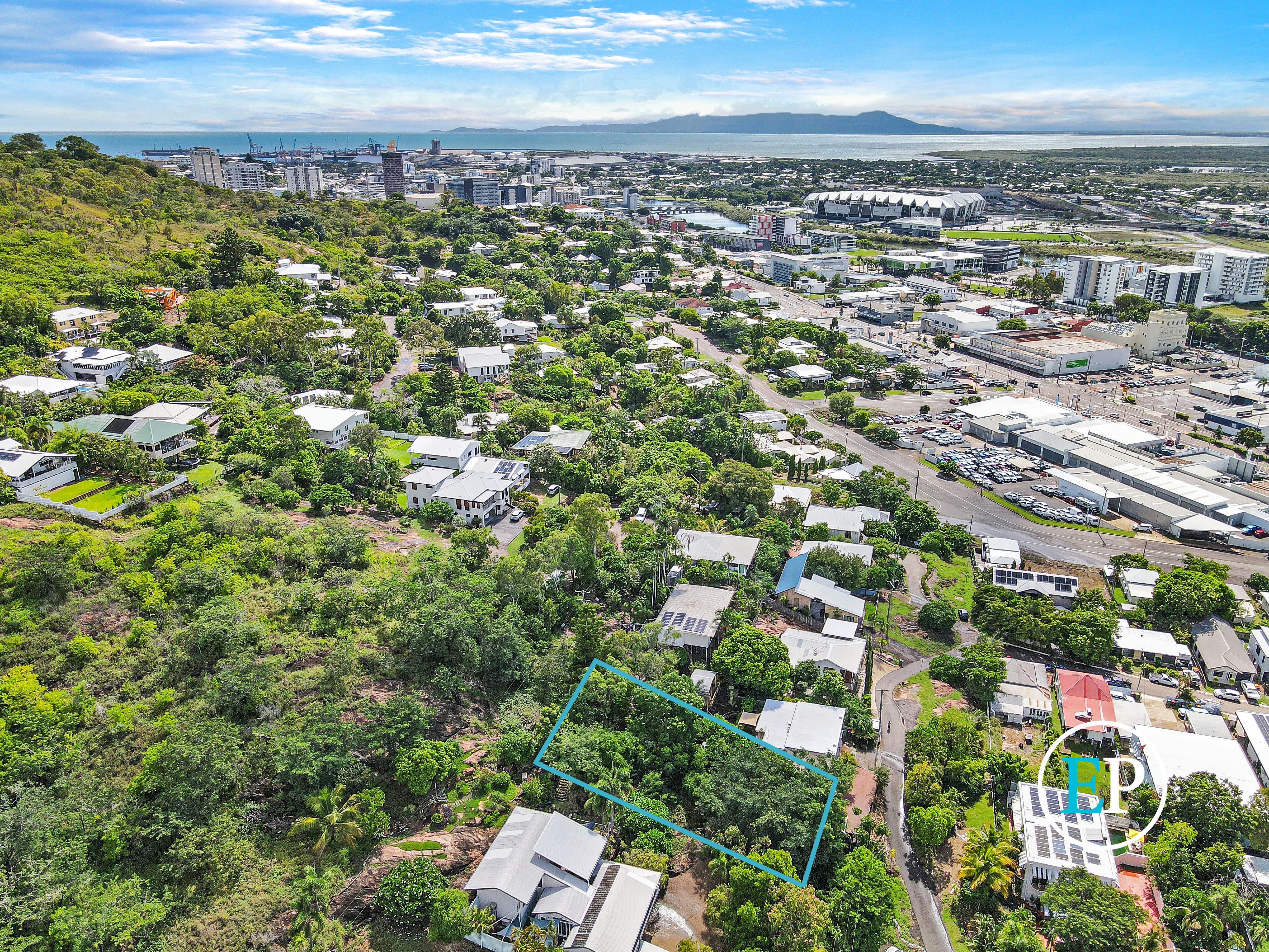 11 MCCLELLAND STREET, WEST END, 4810