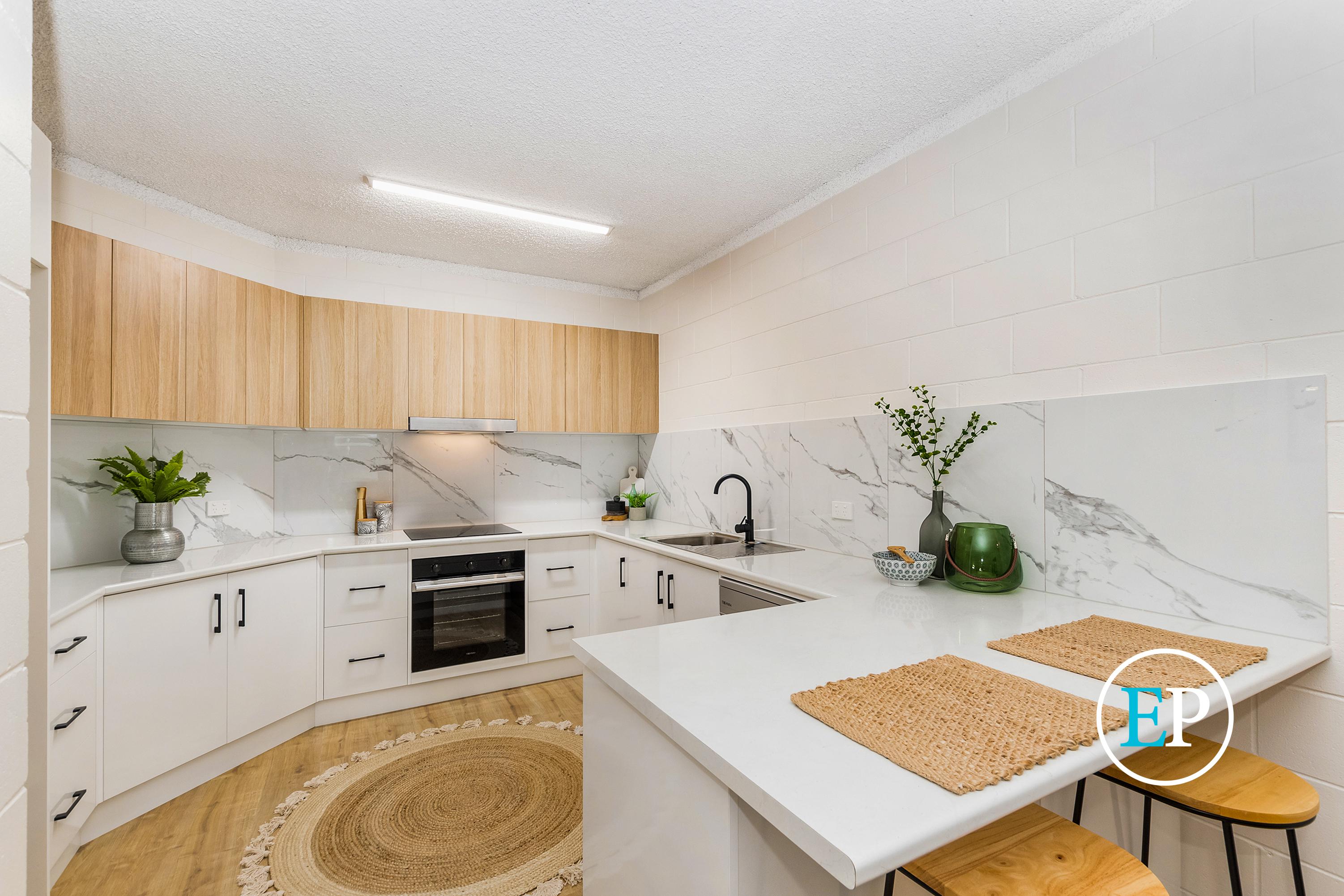 23/16 OLD COMMON ROAD, BELGIAN GARDENS, 4810