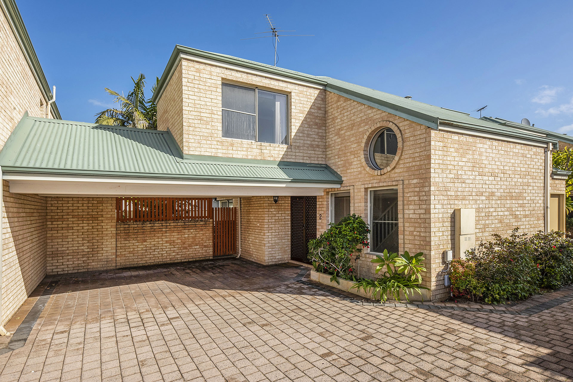 2/38 SECOND AVENUE, KENSINGTON, 6151
