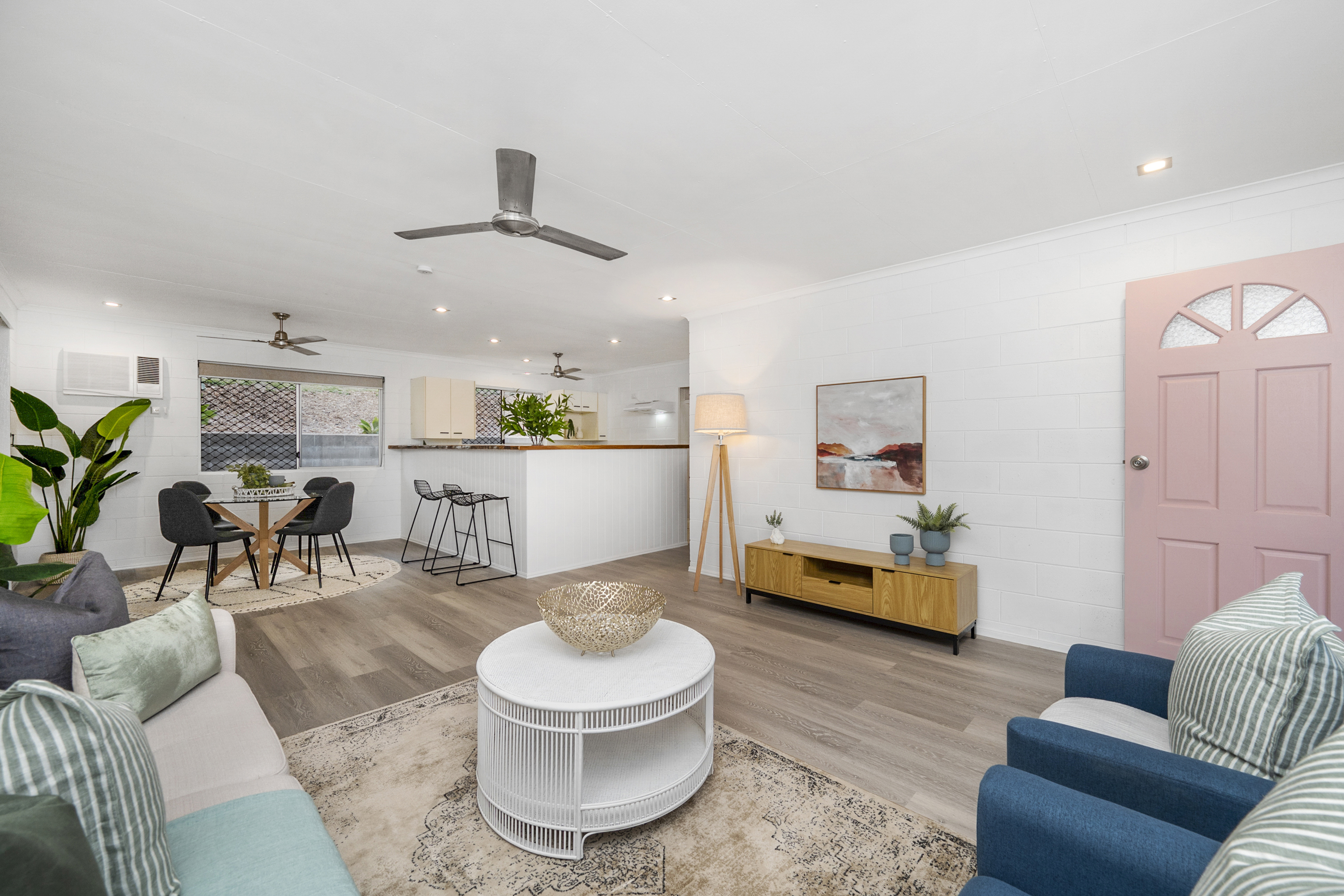 11 RUNDLE STREET, MOUNT LOUISA, 4814