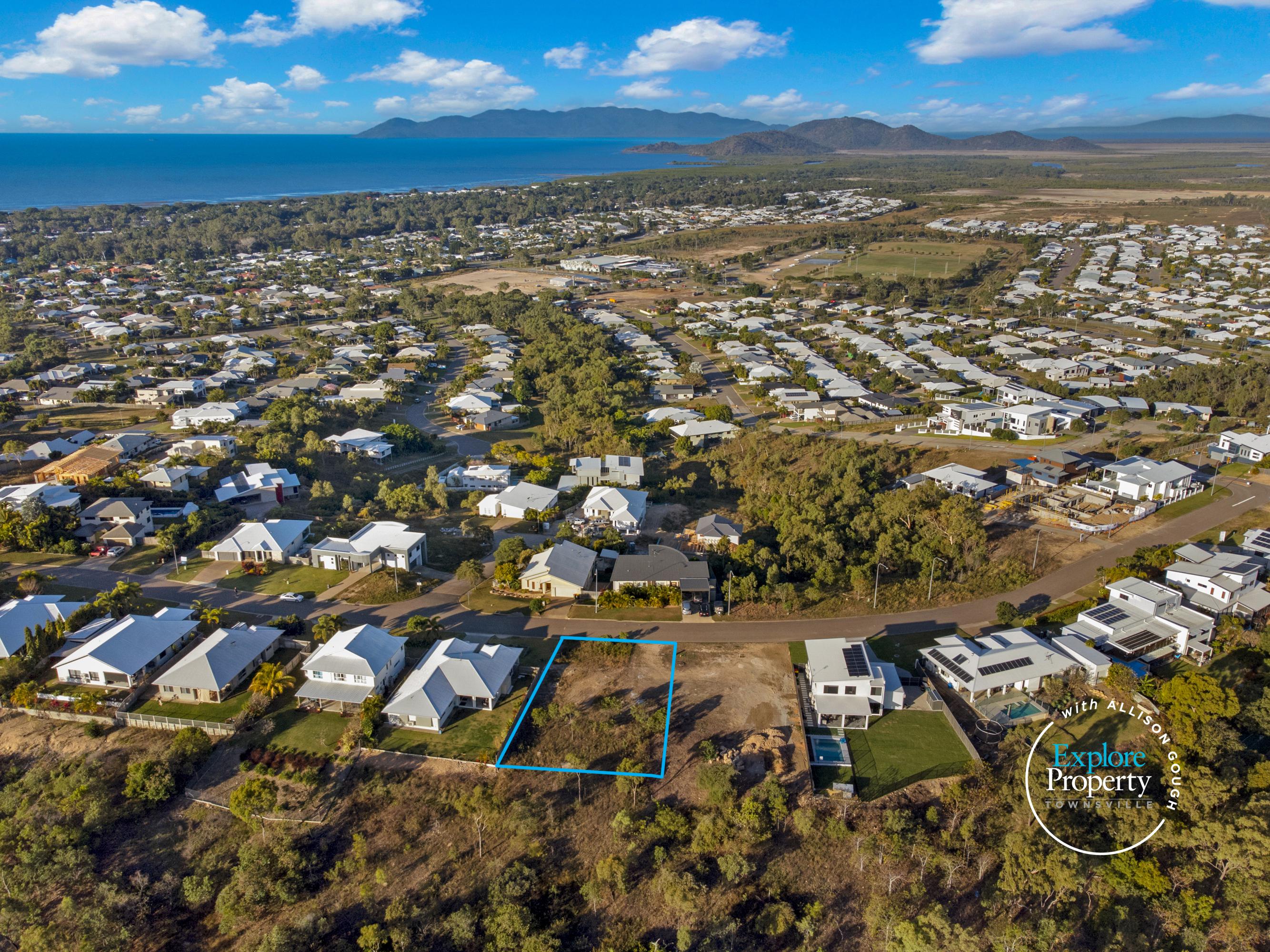 67 GOICOECHEA DRIVE, BUSHLAND BEACH, 4818
