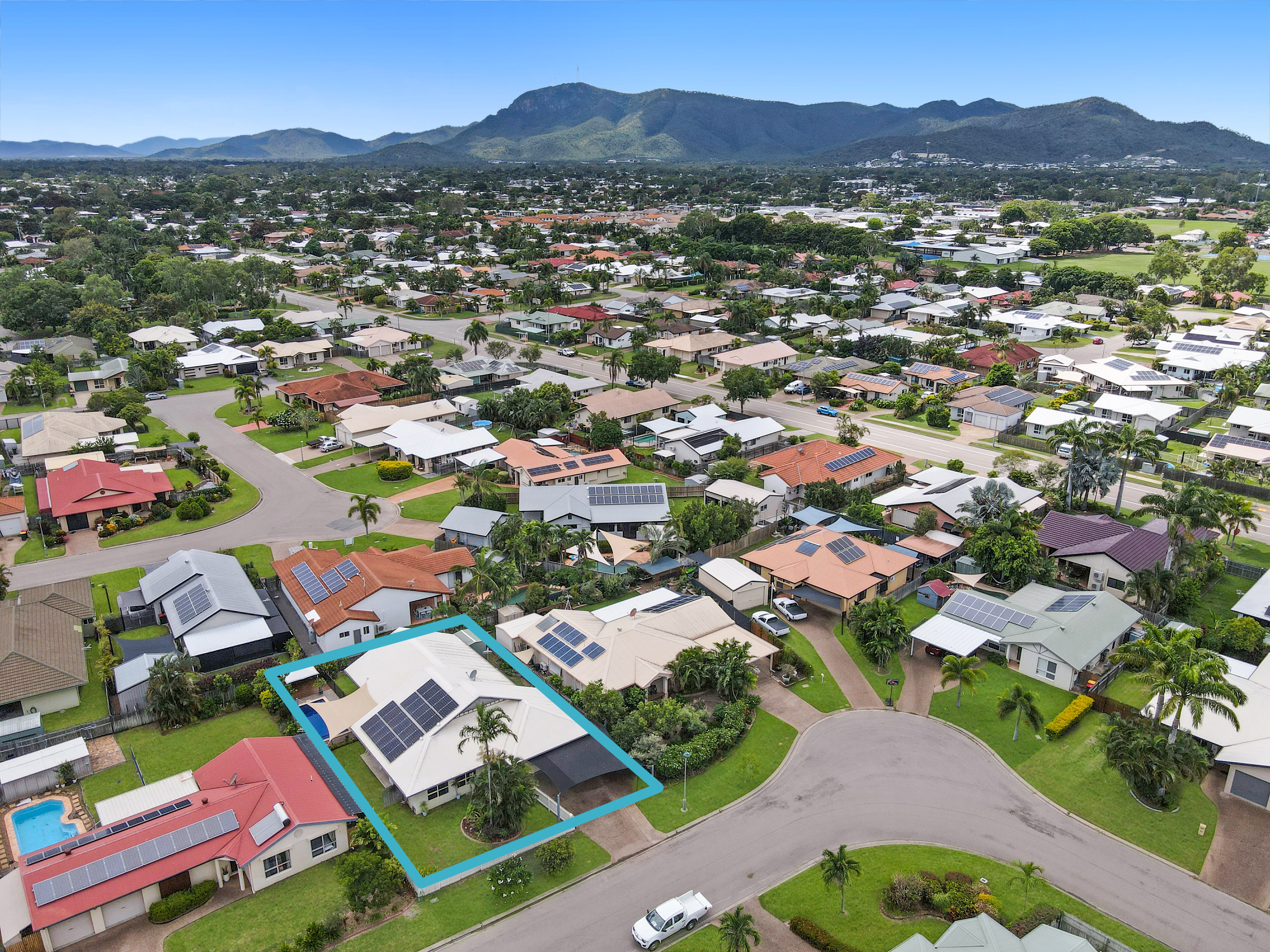 51 ATHERTON CIRCUIT, KIRWAN, 4817