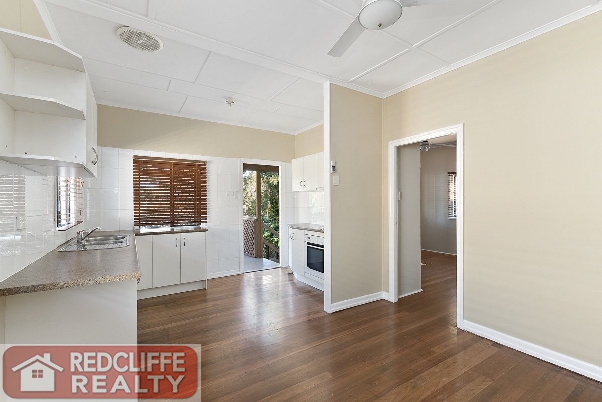 39 HAWTHORNE STREET, WOODY POINT, 4019