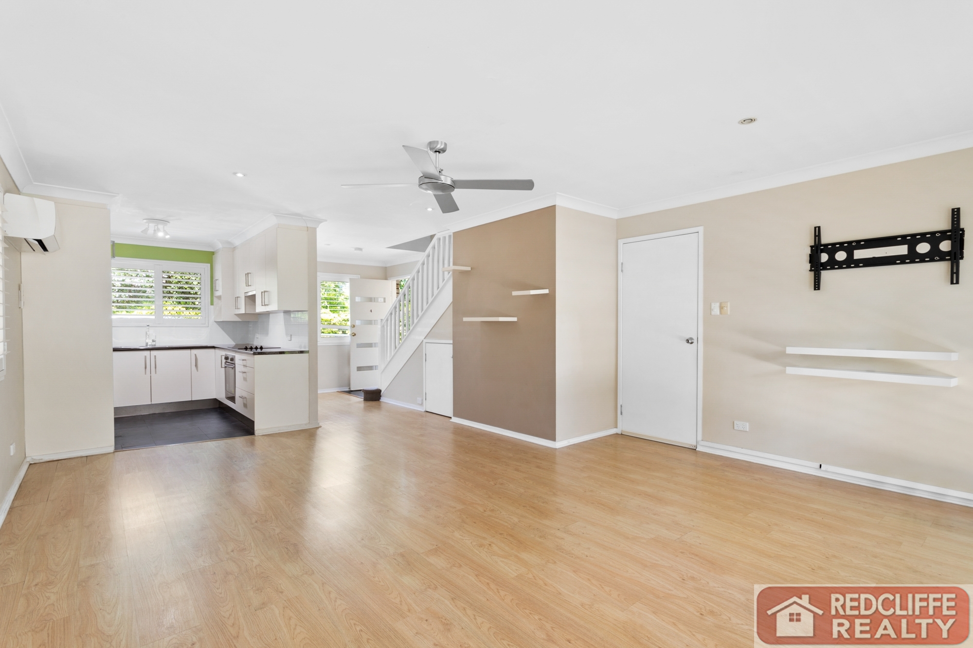 4/10 FLEET DRIVE, KIPPA-RING, 4021