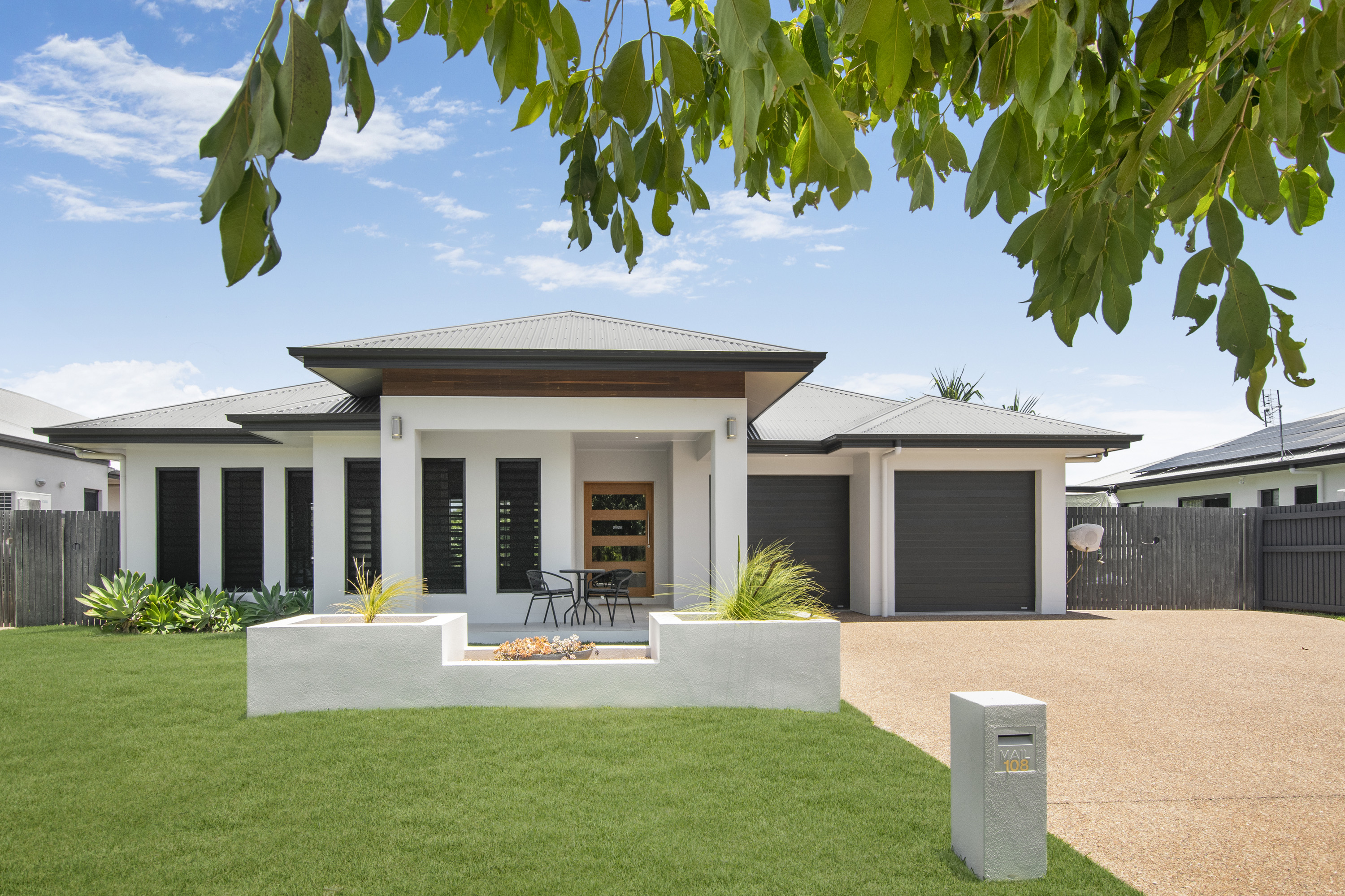 108 WILLOWBANK DRIVE, KIRWAN, 4817