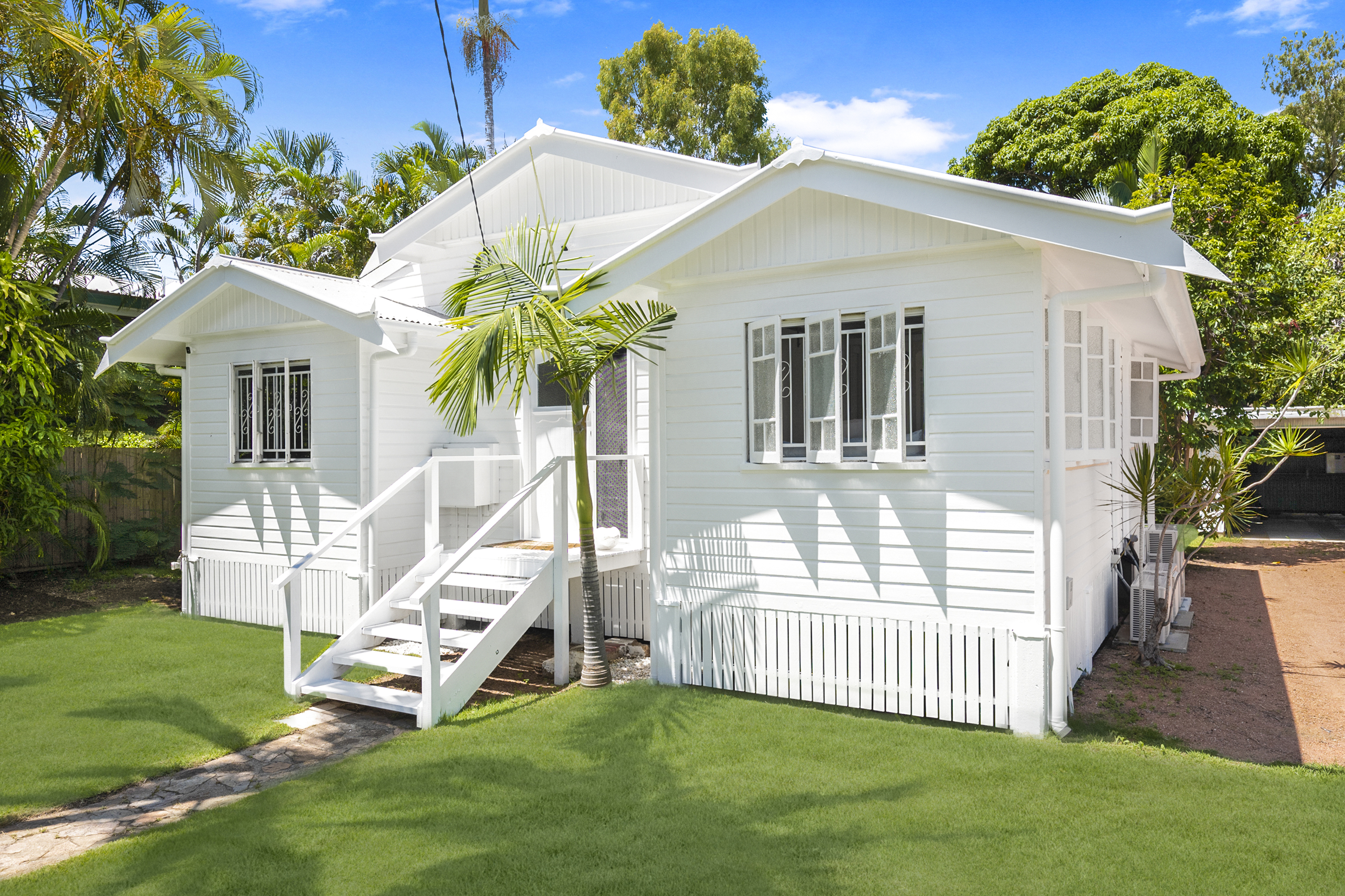 69 ROSE STREET, NORTH WARD, 4810