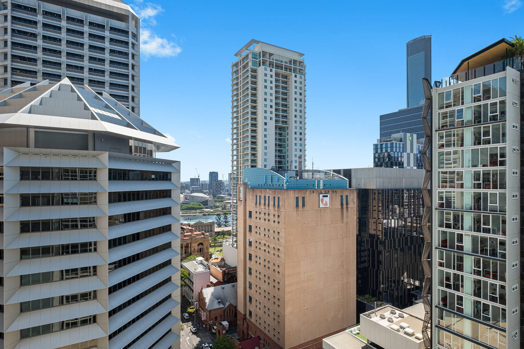 2104/108 ALBERT STREET, BRISBANE CITY, 4000