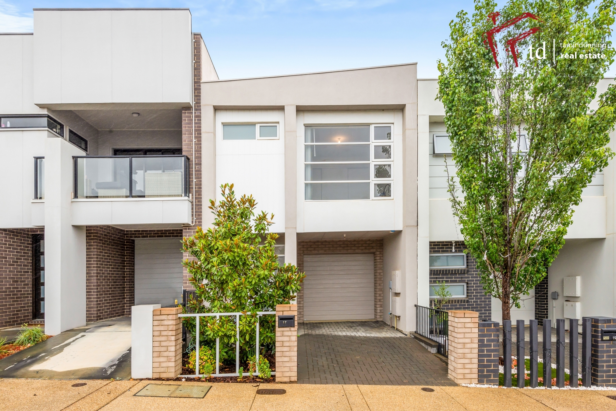 17 ALBION COURT, MOUNT BARKER, 5251