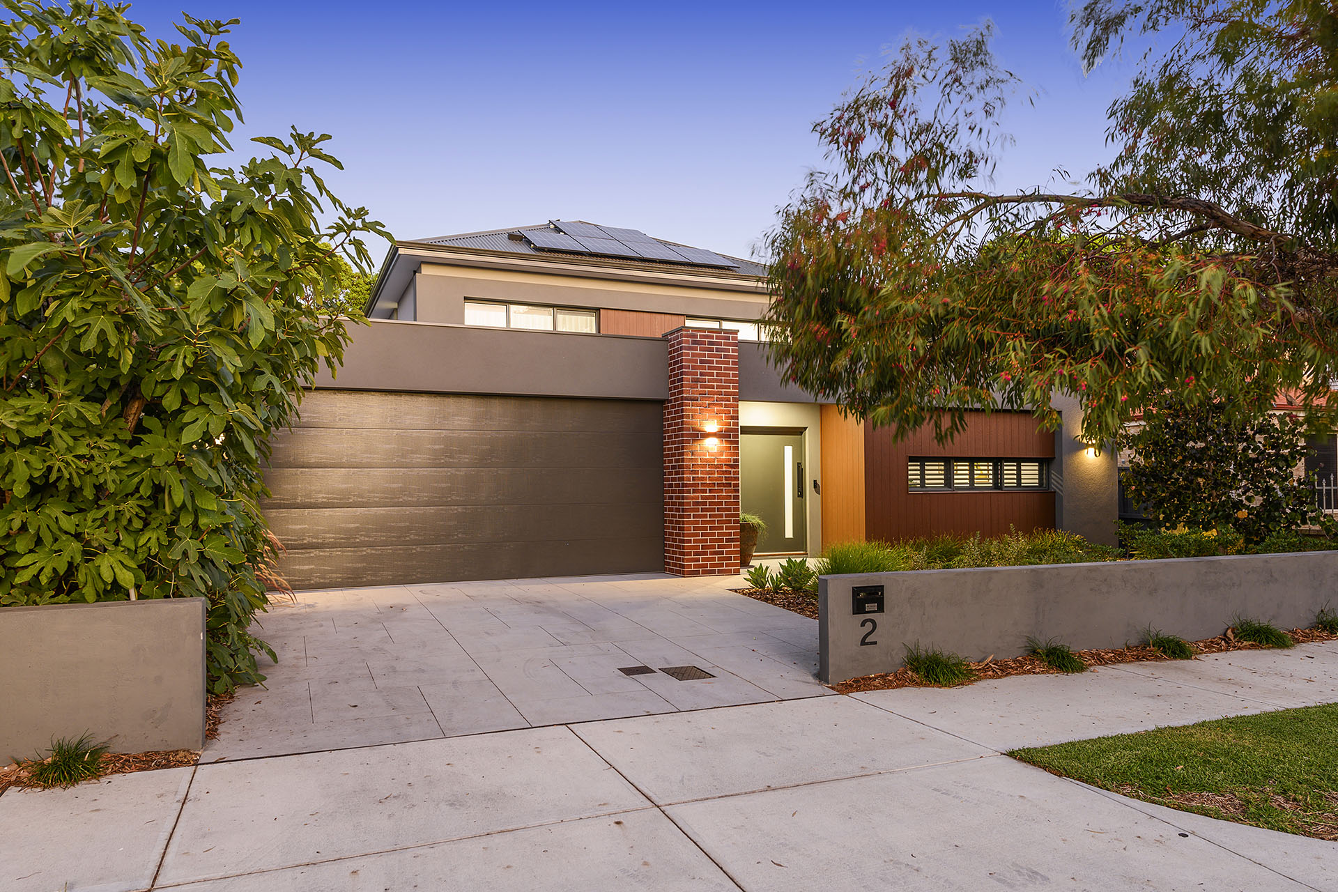2 ALLEN STREET, SOUTH PERTH, 6151