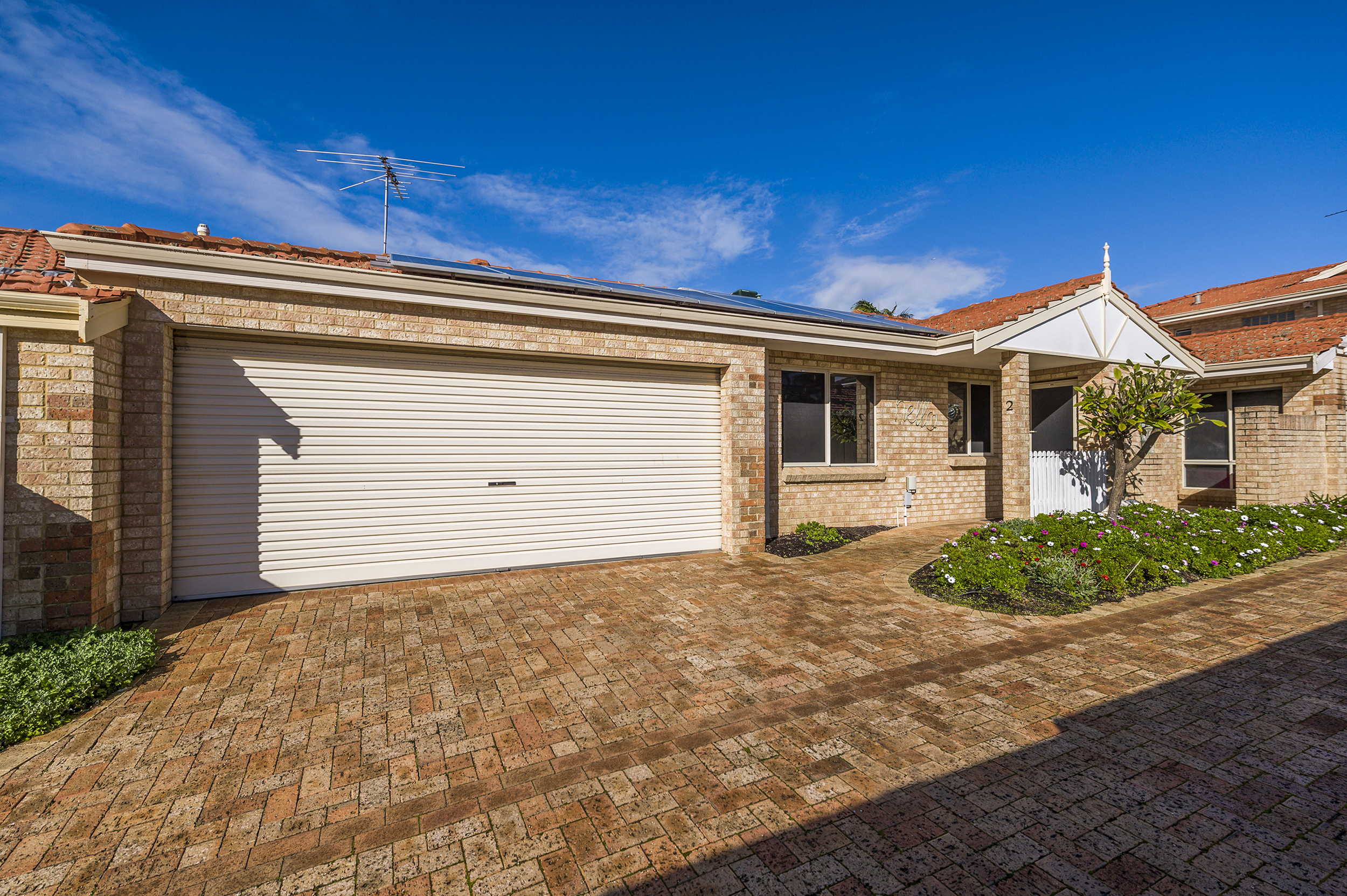 2/49 COMER ST, COMO, 6152